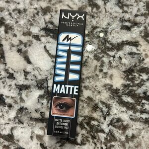 NYX Vivid Matte liquid eyeliner